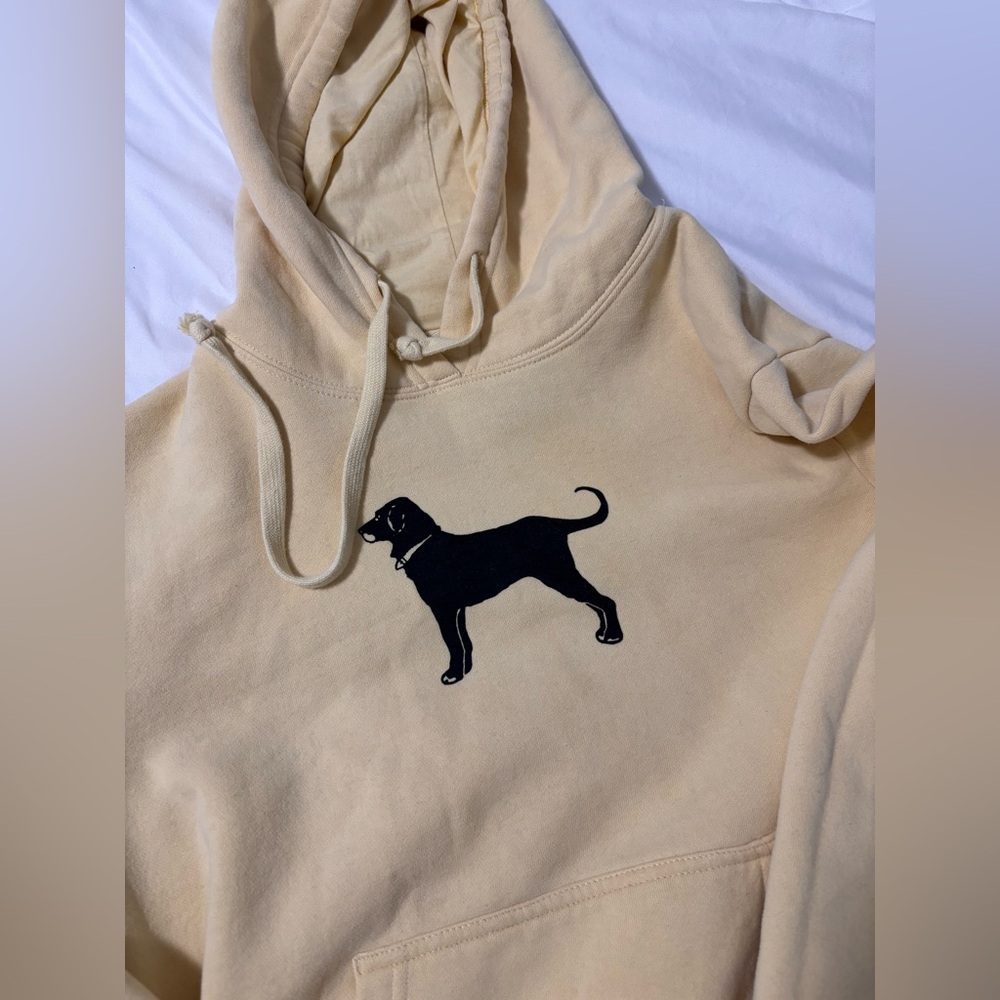 Black dog hoodie size small
